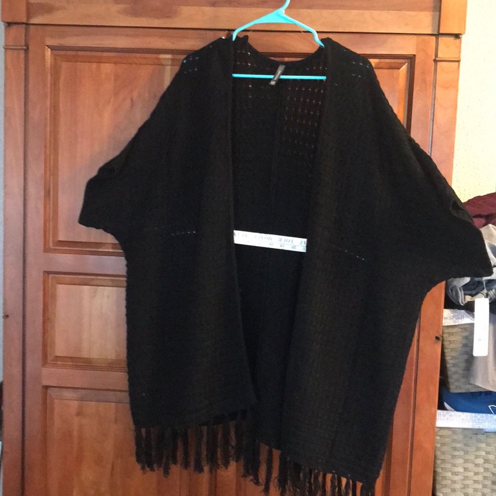 Knit sweater - Picture 2 of 3